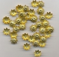 Kralenkapje bloem goud 10mm 