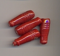 Druppel rood opaque bewerkt 28x11mm