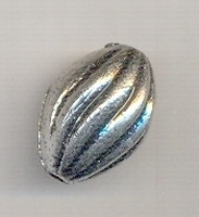 Akryl zilverkleurige ovalen ribbel kraal 17x11mm